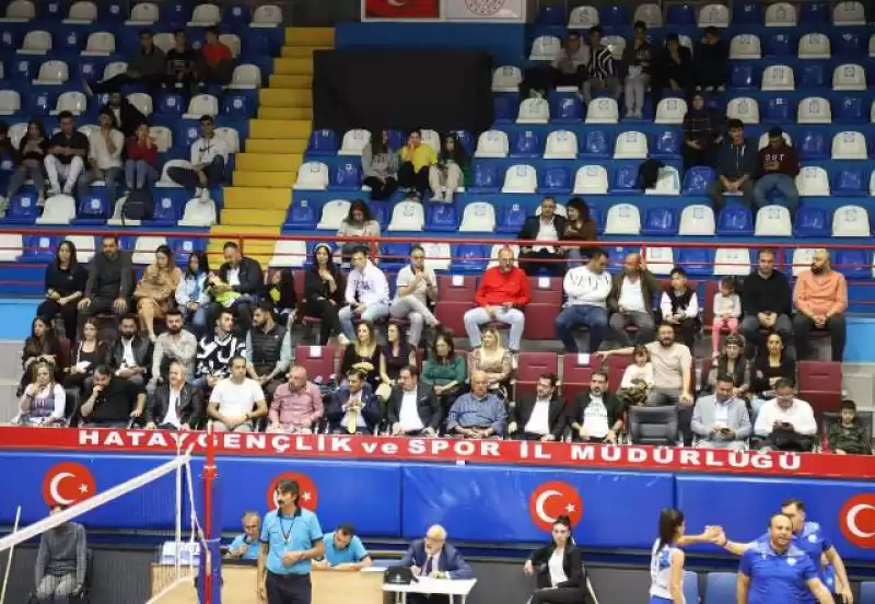 Kadınlar Hatay Voleybol Takımının Ana Sponsoru RASUS KİMYA Oldu 