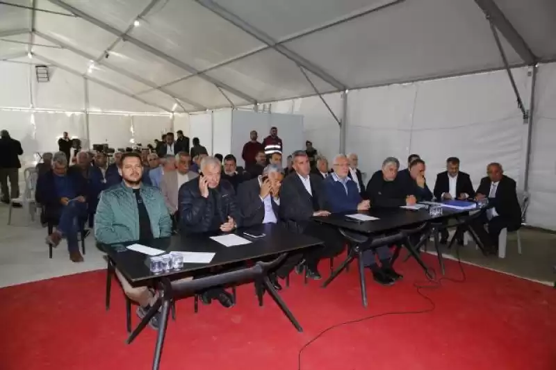 Hatay Büyükşehir Belediye Meclisi Deprem Sonrası Ilk Kez Toplandı