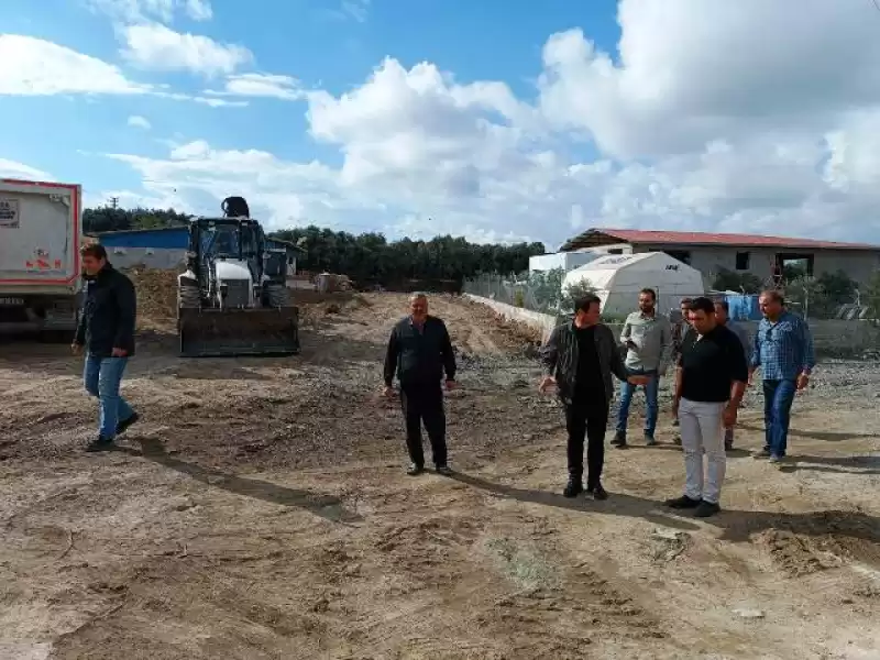Başkan Eryılmaz “ Yeşilköy Mahallemizin Sorunlarını çözüyoruz”