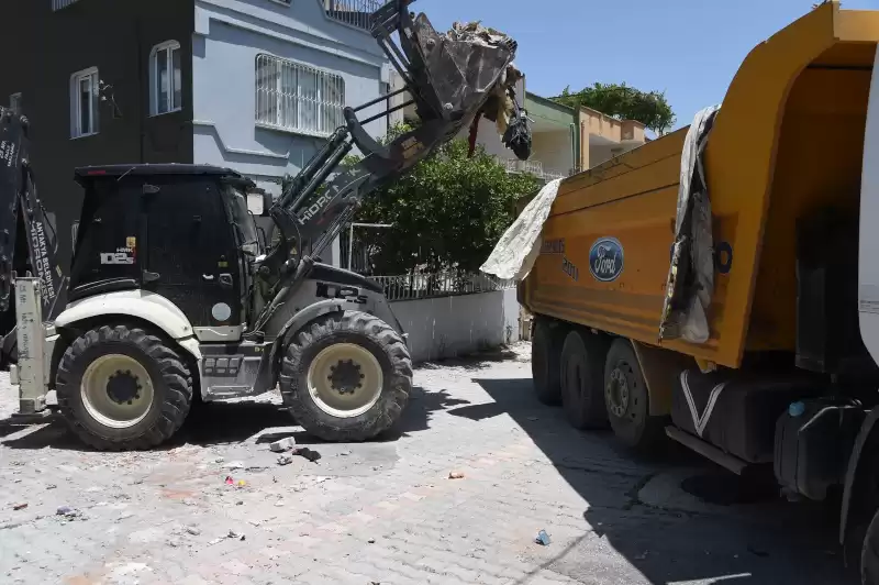 Antakya Belediyesi Yeniden Tertemiz Bir Antakya Için çalışıyor