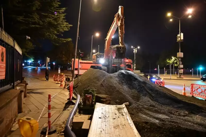 ASKİ Su Baskınlarına Karşı Akarsu Ve Dere Yataklarını ıslah Ediyor