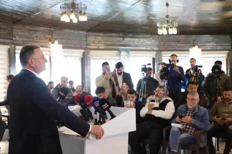 SAVAŞ: “KORKMAYACAĞIM, SİNMEYECEĞİM, YILMAYACAĞIM”