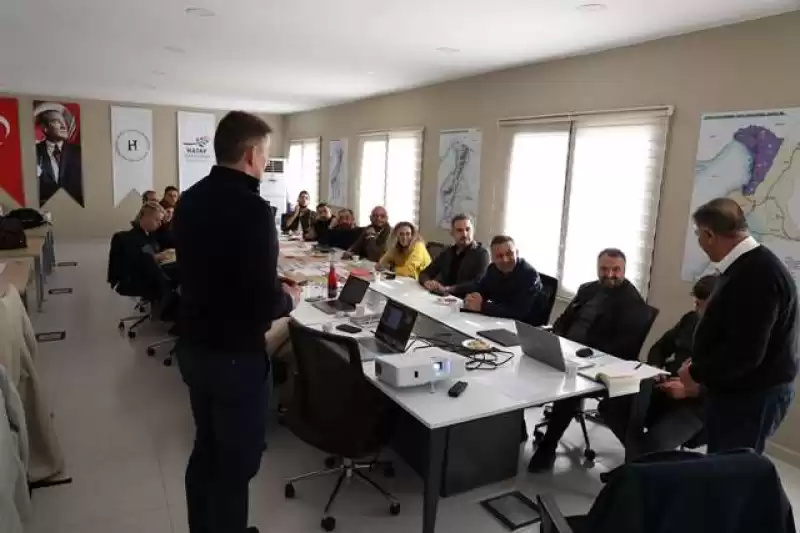 HOLLANDA EKİBİ MODÜLER MAHALLE YAPIMI İÇİN HATAY’DA
