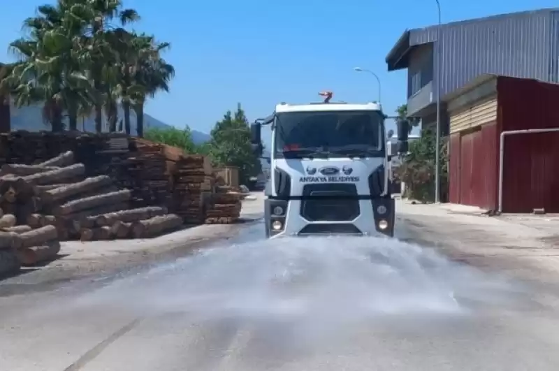 TEMİZ BİR ANTAKYA İÇİN ÇALIŞMALAR DEVAM EDİYOR