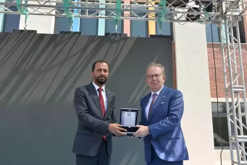 Yayladağı’nda Cem Eren Anadolu Lisesi’nin Açılışı Gerçekleştirildi