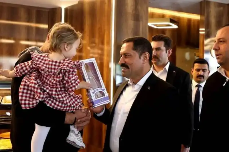 VALİ MASATLI HER ZAMAN BÖLGE HALKININ YANINDA…