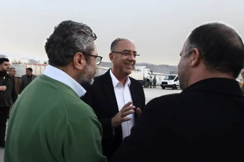 BAŞKAN YAPAR; UNDP Ve ÇEVRE, ŞEHİRCİLİK VE İKLİM DEĞİŞİKLİĞİ BAKANLIĞINCA ANTAKYA BELEDİYESİ’NE TESLİM EDİLEN ARAÇLARI İNCELEDİ