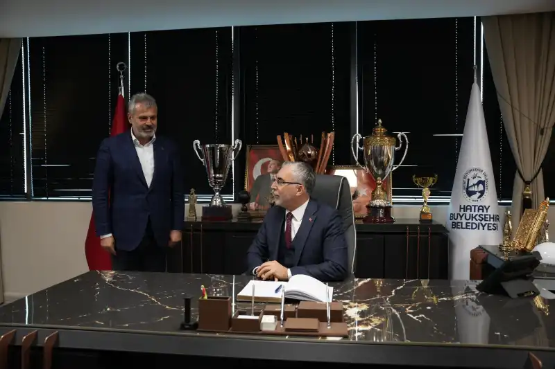 BAKAN IŞIKHAN’DAN BAŞKAN ÖNTÜRK’E ZİYARET
