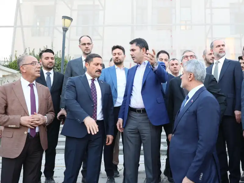 BAŞKAN YAPAR, HATAY’I ZİYARET EDEN ÇEVRE, ŞEHİRCİLİK VE İKLİM DEĞİŞİKLİĞİ BAKANI KURUM’UN PROGRAMINA EŞLİK ETTİ