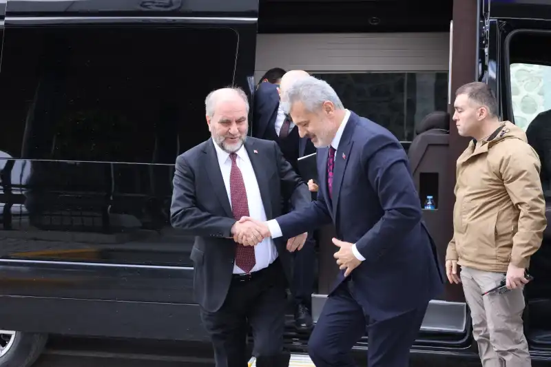 BAŞKAN ÖNTÜRK, ŞAM BÜYÜKELÇİSİ BURHAN KÖROĞLU’NU AĞIRLADI