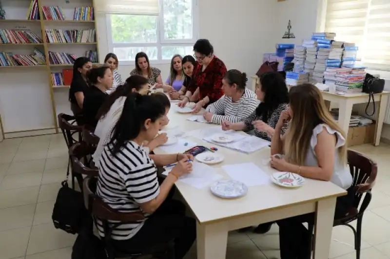 ÇİNİ SANATI HBB İLE YENİDEN CANLANACAK