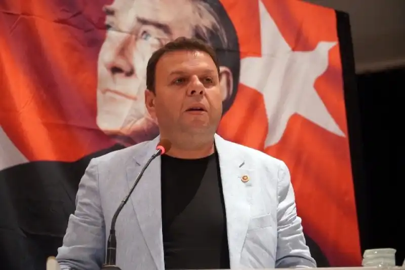 Ediz Ün: