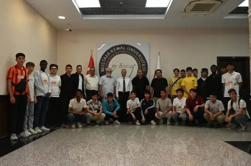 İmam Hatip Liseleri Arasında Öğrenci Değişim Programı: Şehir Ve Medeniyet Temasıyla Hatay’da Buluşma