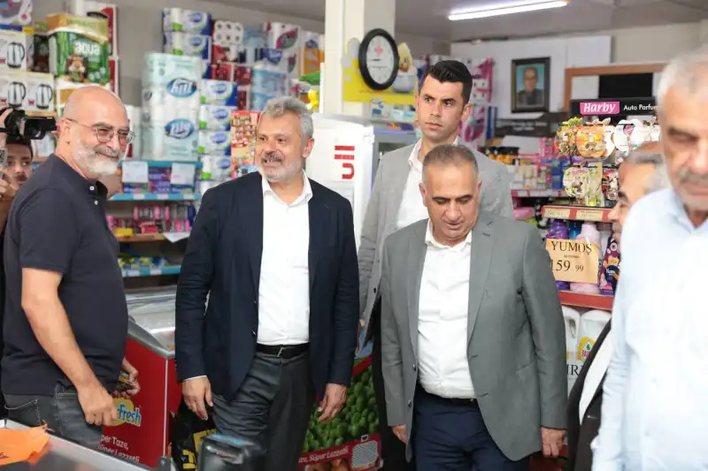 BAŞKAN ÖNTÜRK, ALTINÖZÜ ESNAFINI ZİYARET ETTİ