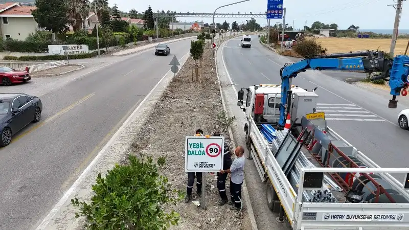 HBB, Arsuz Yolunda 90 Km Yeşil Dalga Uygulaması Başlattı