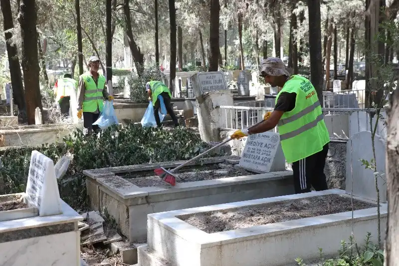 HBB İl Genelinde Mezarlık çalışmalarını Sürdürüyor