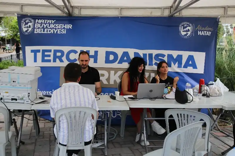 HBB’den 5 Bin Öğrenciye Üniversite Tercih Desteği