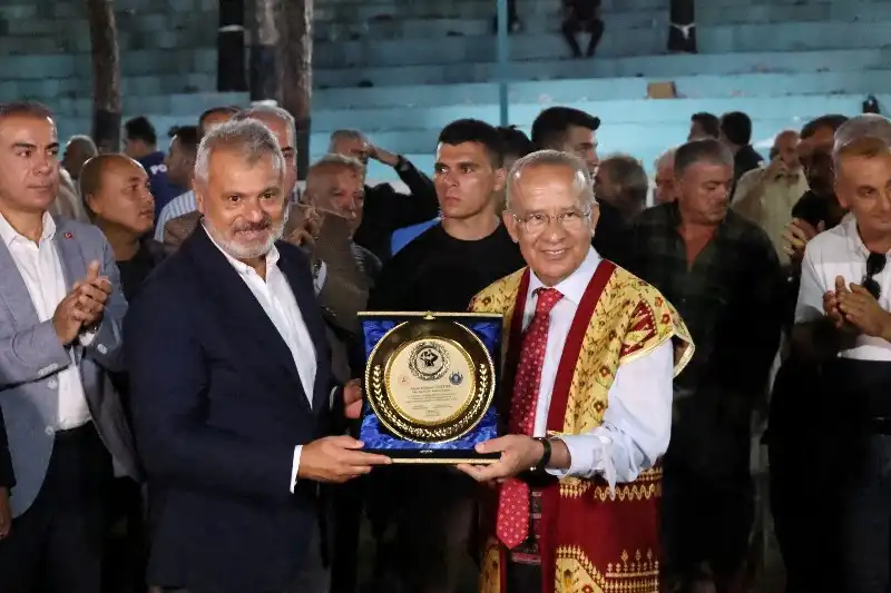 FESTİVALDE FİNALLER NEFES KESTİ