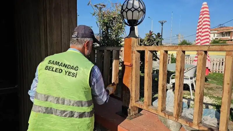 Samandağ Belediyesi Parklarda Yenileme çalışmalarını Sürdürüyor…