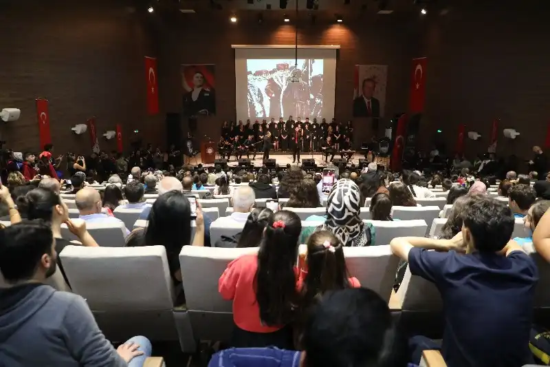 ATATÜRK, HATAY’DA GÖZYAŞLARIYLA ANILDI