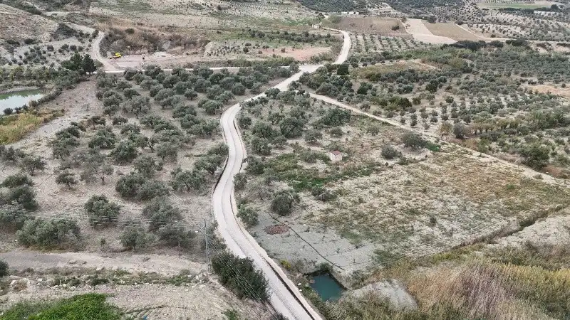 20 YILDIR İŞLEM GÖRMEYEN ÜRETİM YOLU YENİLENDİ