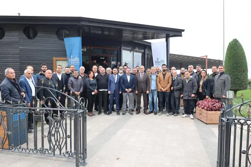 BAŞKAN YAPAR, BASIN MENSUPLARIYLA BİR ARAYA GELDİ