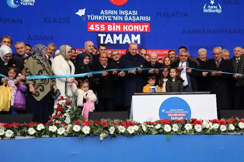 Cumhurbaşkanı Erdoğan Hatay’da 455 Bin Konutun Kura Törenine Katıldı