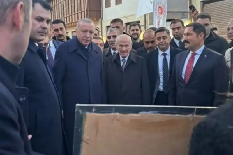 Hatay’lı Mozaik Sanatçısından Cumhurbaşkanı’na Hediye…