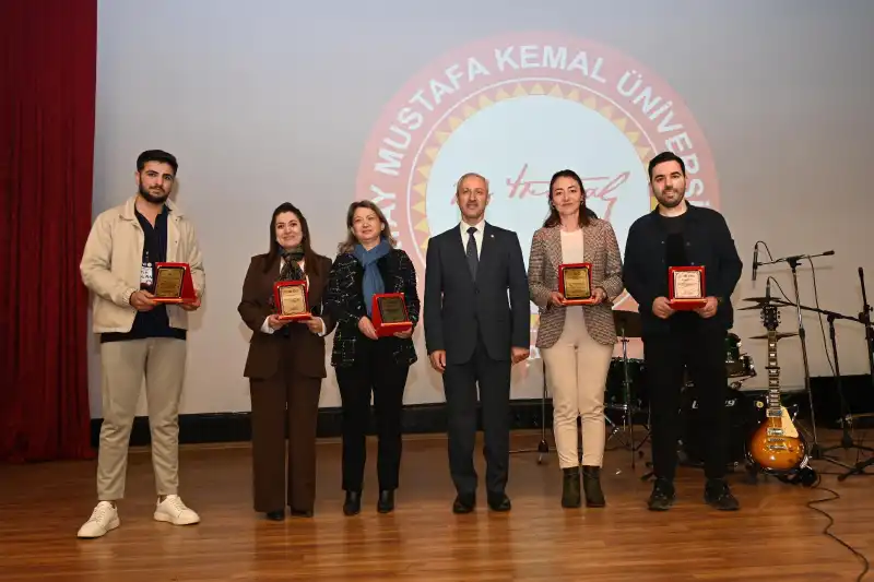 HMKÜ’de “Sürdürülebilir Bir Doğa Ve Sağlıklı Bir Yaşam İçin: Geziyoruz, Yeşillendiriyoruz, İyileşiyoruz” Çalıştayı