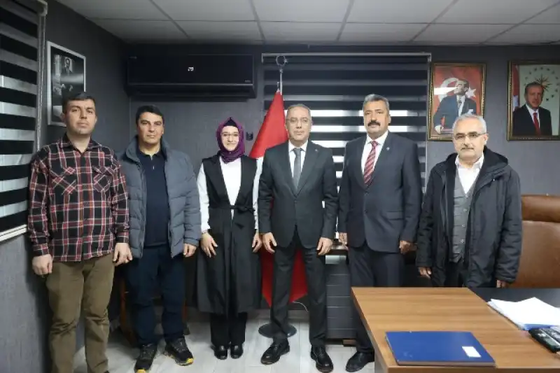 Başkan Yapar, Bem-Bir-Sen İle Memur Personeli Kapsayan Sosyal Denge Tazminatı Sözleşmesi Imzaladı