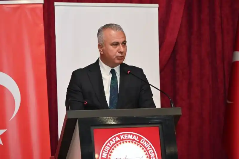 HMKÜ’de Geleceğin Tarımı Ve Eğitim Reformu Konuşuldu