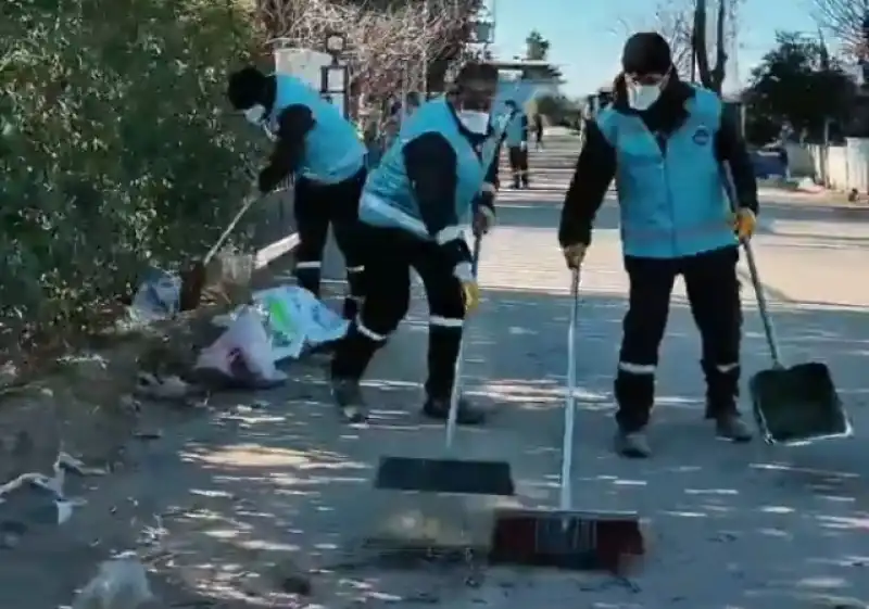 Antakya’da Tüm Mahallelerde Temizlik çalışmaları Devam