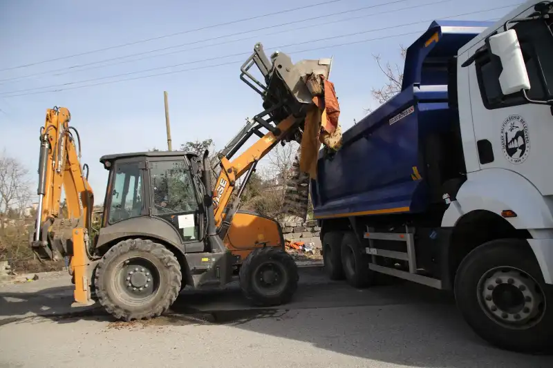 HBB, ANTAKYA VE DÖRTYOL’DA TEMİZLİK YAPTI 
