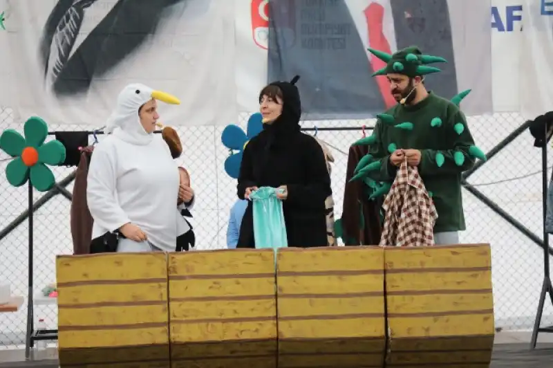 ÇOCUKLAR HBB İLE MORAL DEPOLUYOR