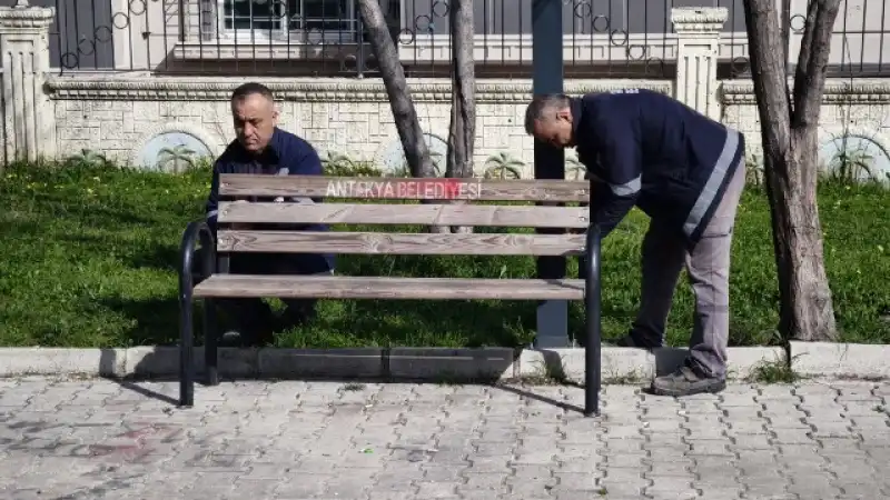 Antakya’nın Parkları Güzelleştiriliyor