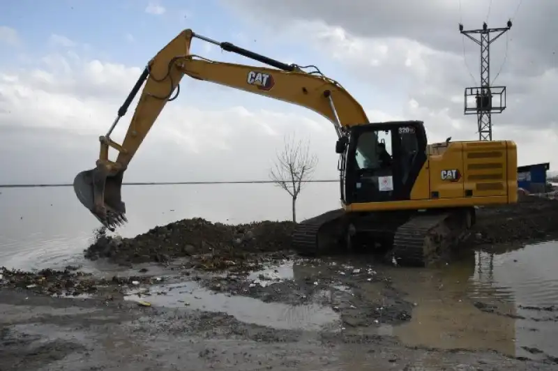 Başkan Yapar’dan Aşağıoba Mahallesi Sakinlerine Geçmiş Olsun Ziyareti