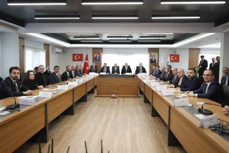 BAKAN URALOĞLU HATAY’DA