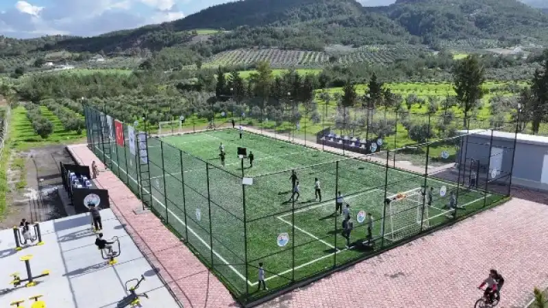 Arsuz’da Pirinçlik Futbol Sahası Hizmete Hazır