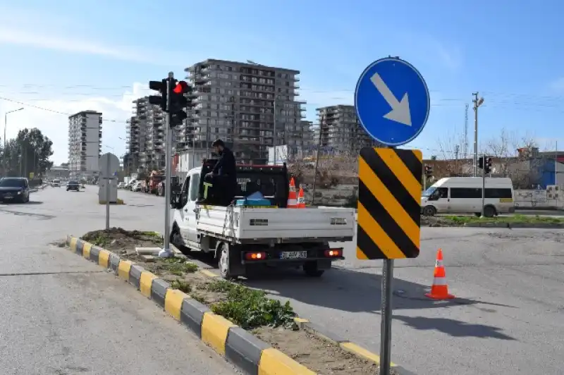  Yaya Geçitleri Ve Sinyalizasyon Sistemleri Yenileniyor