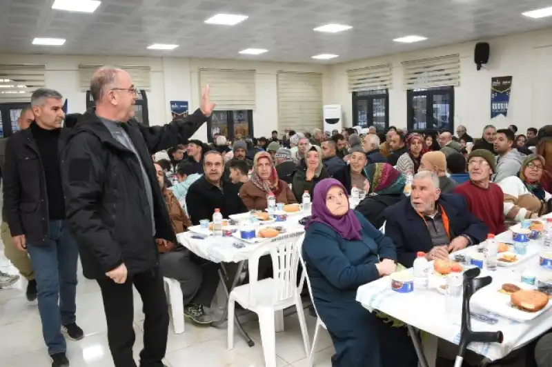 BAŞKAN YAPAR, VATANDAŞLARLA İFTAR SOFRASI’NDA