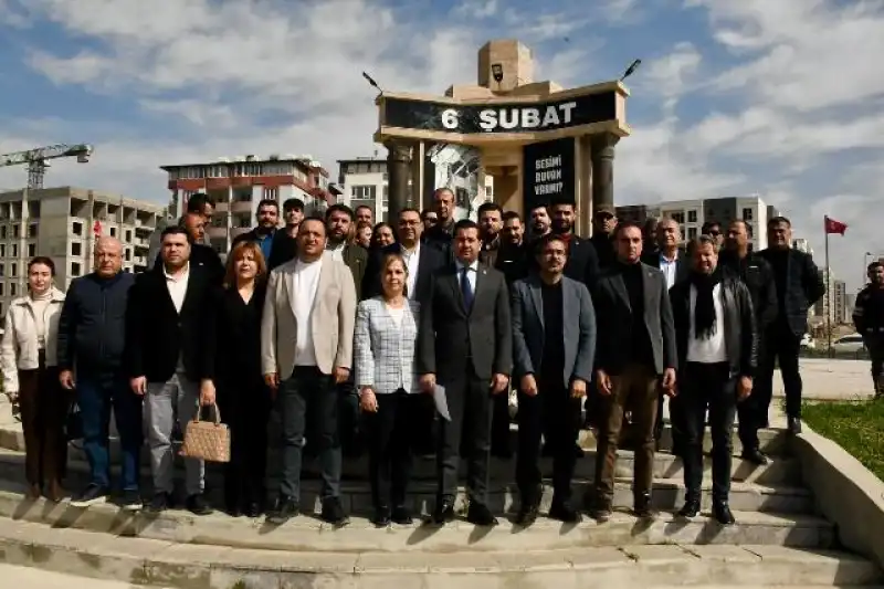 Ekrem İmamoğlu: “Dirayetiniz 12 Metrekarelik Hücremde Bana Yaşama Sevinci Veriyor”