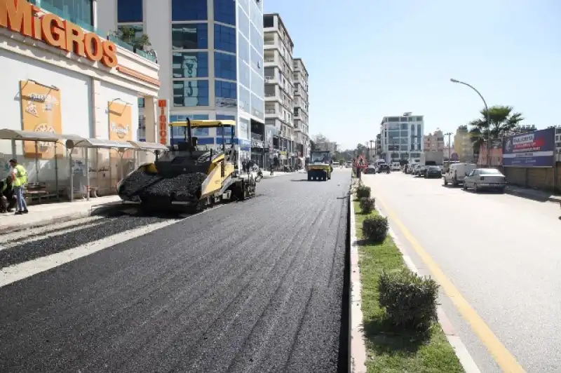 DÖRTYOL’DA BETON ASFALT ATAĞI BAŞLADI