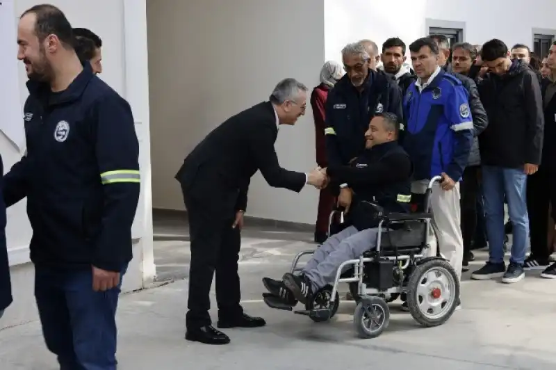 HBB Genel Sekreteri Güngör, Belediye Personeliyle Bayramlaştı