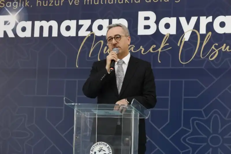 HBB Genel Sekreteri Güngör, Belediye Personeliyle Bayramlaştı