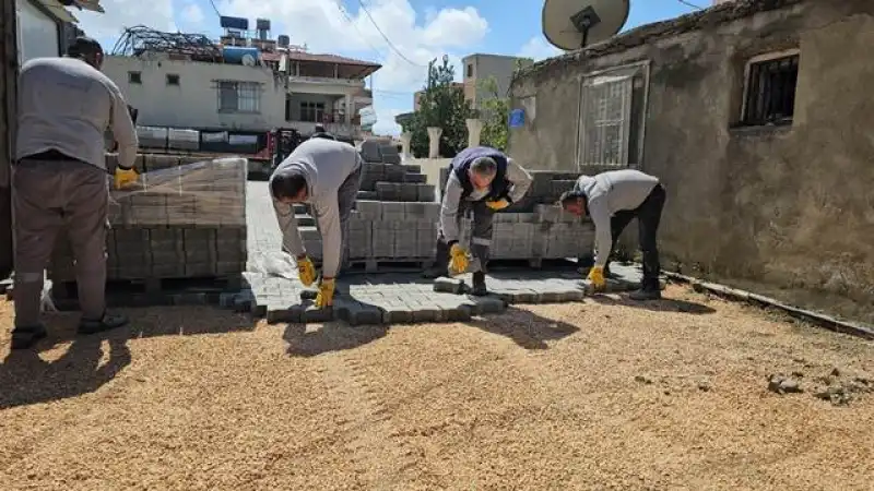 Samandağ’da Yol Yenileme çalışmaları Hız Kesmiyor