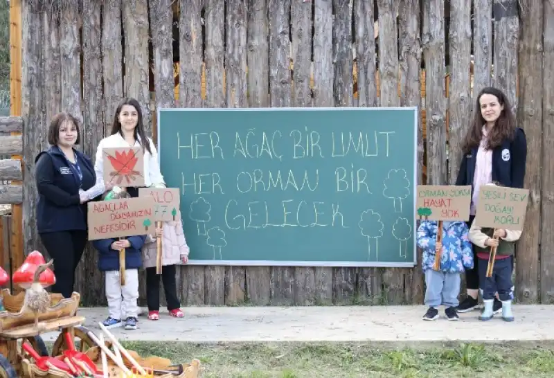 Minikler, HBB Ile Okullarını Ağaçlandırıyor