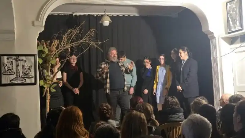 Epik Sanat Tiyatrosu “Nazım” Adlı Oyunu Yeniden Sahneledi.