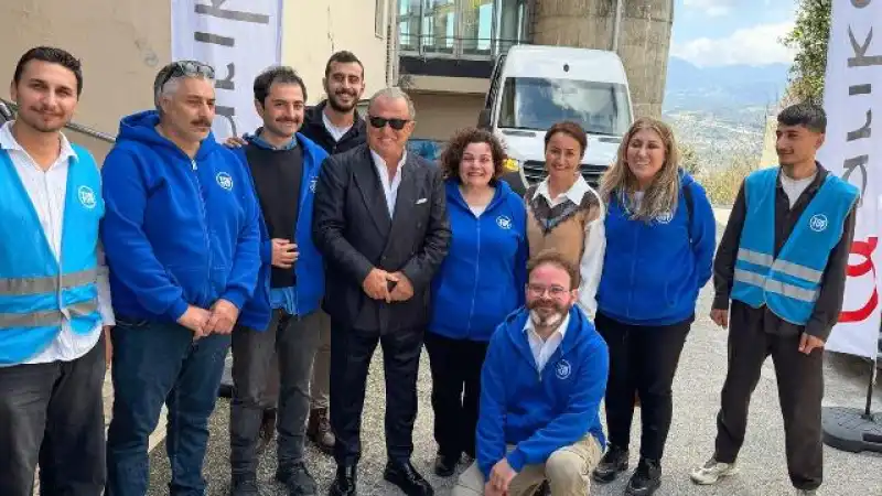 FATİH TERİM’DEN HATAY’A MORAL ZİYARETİ