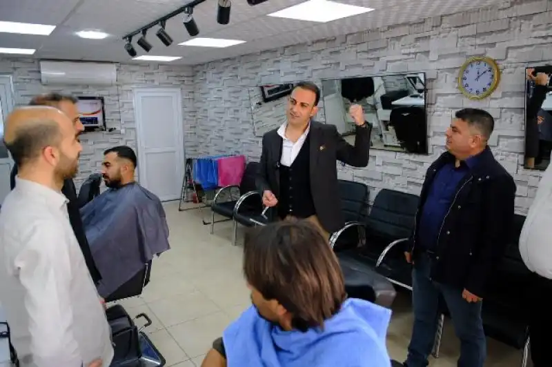 Başkan Özgün: “Esnafımızın Gülen Yüzü, Defne’nin Umududur”