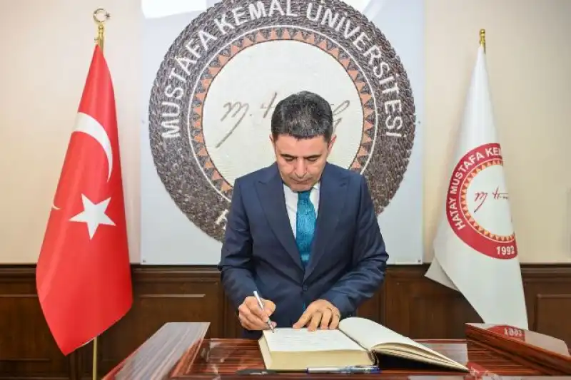 Ulaştırma Ve Altyapı Bakan Yardımcısı Boyraz HMKÜ’de Söyleşi Gerçekleştirdi